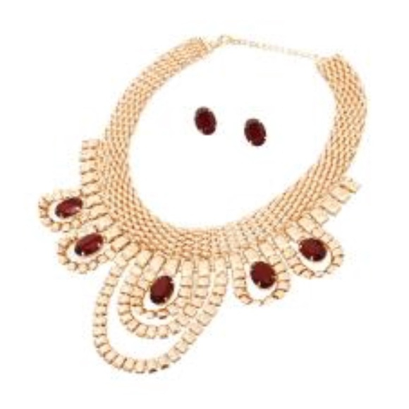 Red Stone Necklace Set - Picture 2 of 2